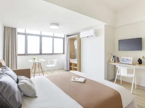 CJIA Apartment (Shanghai Zhongxing Road Subway Station)