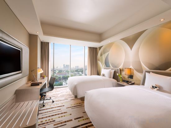 DoubleTree by Hilton Jakarta - Diponegoro Room Type - Twin Room