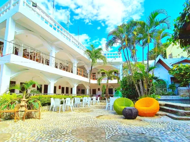 Simons Heritage Resort Puerto Galera