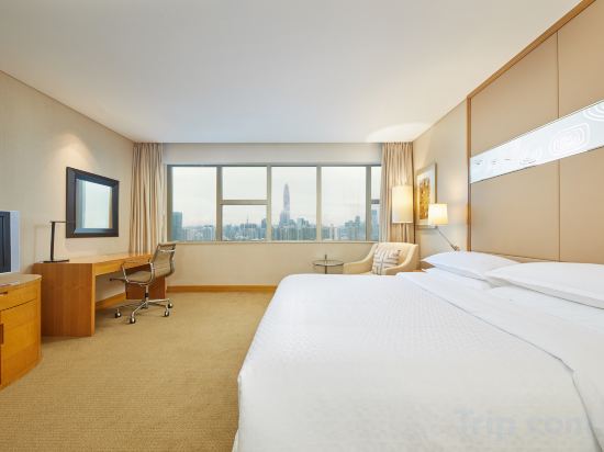 Four Points by Sheraton Shenzhen Room Type - Suite, 1 King Bed