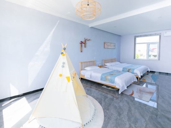 Sunny B&B Room Type - Family Suite