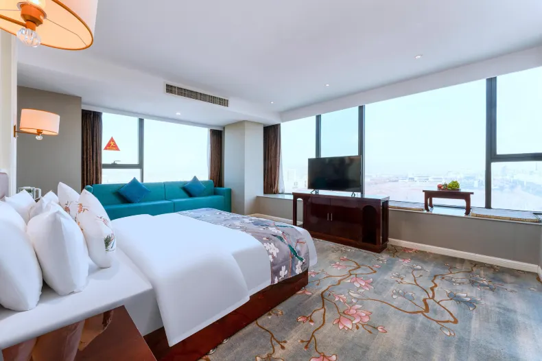 銀座佳悅精選飯店（章丘高鐵站明水古城店）