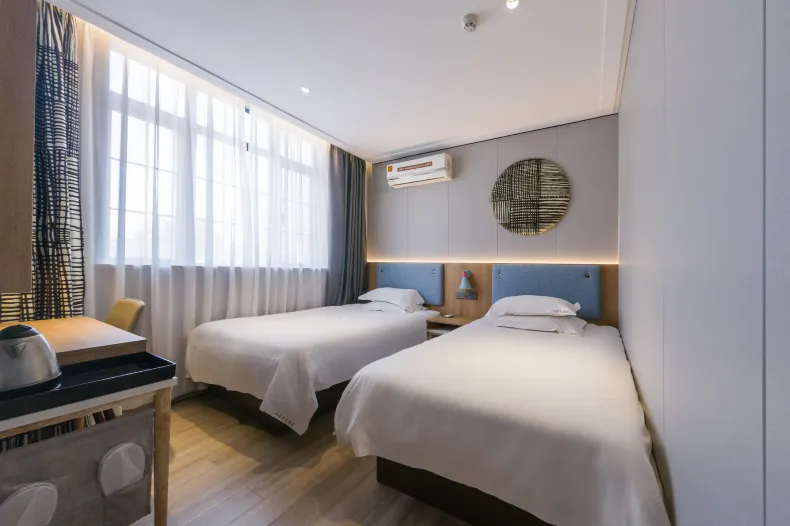 Homeinn Pebble Hotel (Shanghai Nanjing Road Pedestrian Street Jiangyin Road)