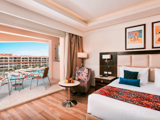 Pickalbatros White Beach Resort - Hurghada - All inclusive Room Type - Executive Sea View Room Pickalbatros White Beach Resort - Hurghada - All inclusive Room Type - Executive Sea View Room