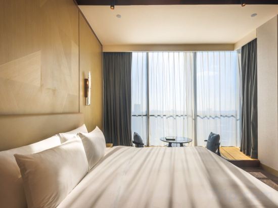 L+Snow Supreme Hotel Room Type - Deluxe Terrace Suite