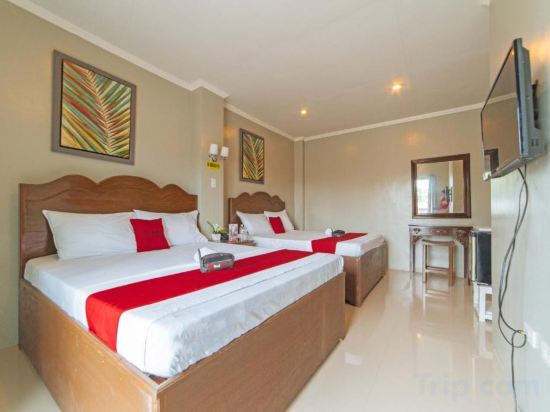 Reddoorz @ Old Buswang Road Room Type - Reddoorz Deluxe Room