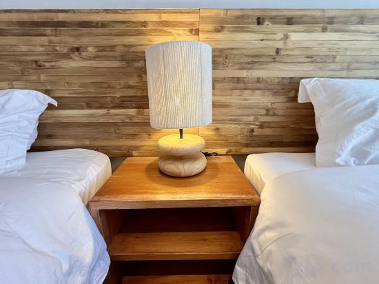 E-Fun Dive Resort Room Type - AOW Twin/Double Room