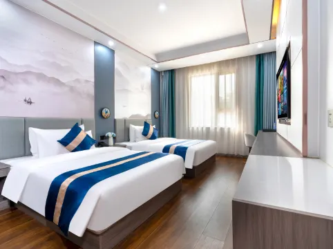 Yimi Hotel (Chongzuo Friendship Avenue High speed Railway South Station Branch)