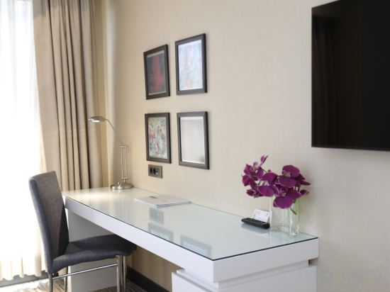 ADM Grand Hotel Room Type - Standard King Room