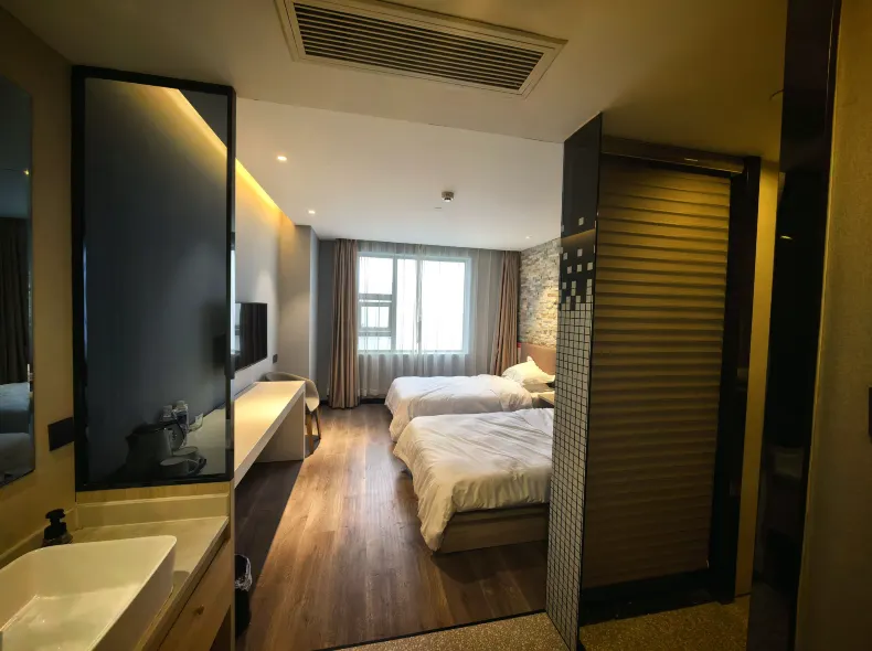 雲上四季酒店(杭州黃龍運動中心店)