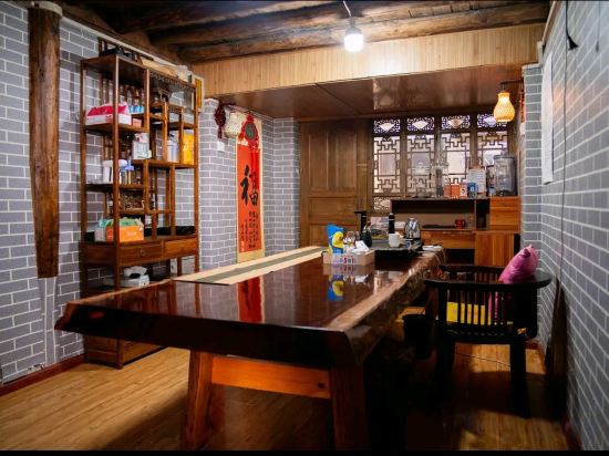 Others 4, Lijiang Mengenju Inn, Lijiang