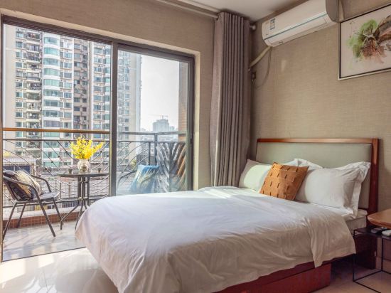 Good World Apartment (Guangzhou Cancer Hospital Taojin Metro Station)