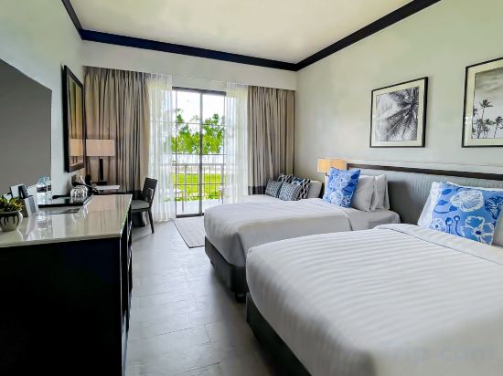 Dusit Thani Lubi Plantation Resort - Tap to explore photos