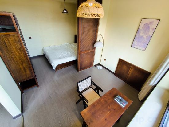 Beijing Mountain is a Traveler · Yunwai Changu B&B