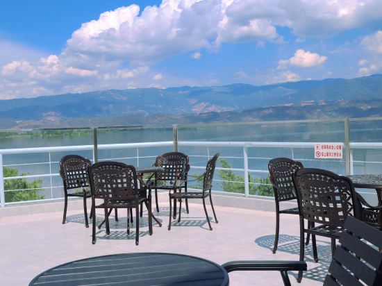 Others 4, Bihai Hotel, Liangshan Yi