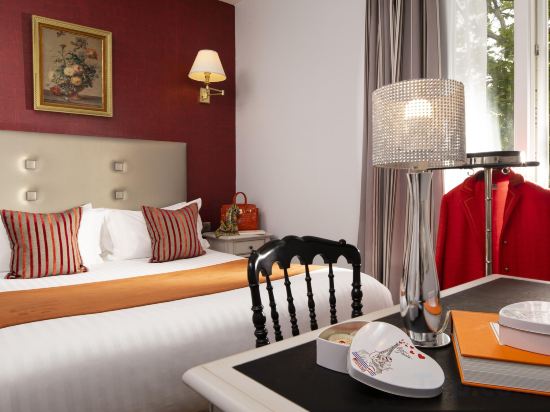 Hotel Plaza Elysées Room Type - Superior Room