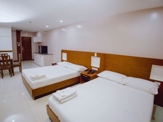 Coastal Hotel Iloilo Room Type - Family Room