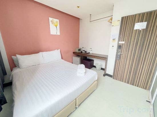 Nantra Ekkamai Room Type - Standard Double Room