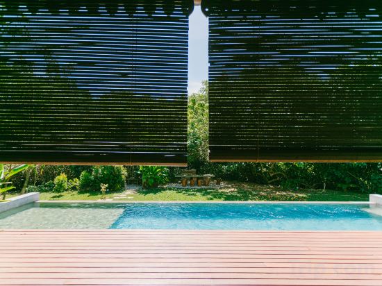 ROYALE RIVIERA RESORT PRIVATE POOL VILLA - Tap to explore photos
