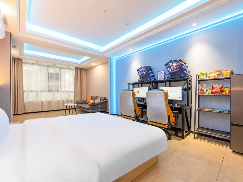 WanYoo Esports Hotel (Guangzhou Exhibition Center Canton Tower)