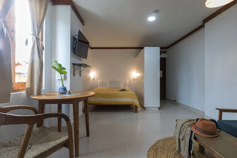 Collection O 霍華德廣場精品飯店