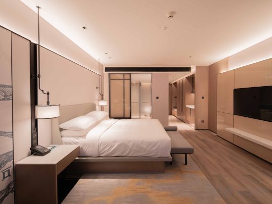 Shantou Marriott Hotel - Tap to explore photos