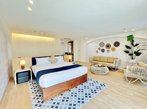 Ondus Boracay Resort Room Type - Suite