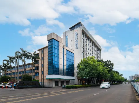 Yeste Hotel (Liuzhou North Station)