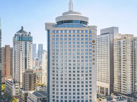 Kunming Zhongwei Tianheng Grand Hotel (Kunming Old Street Nanping Pedestrian Street)