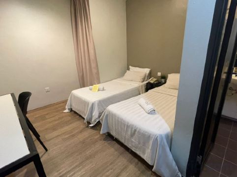 Chariton Hotel Butterworth Room Type - Standard Twin Room (No Window)