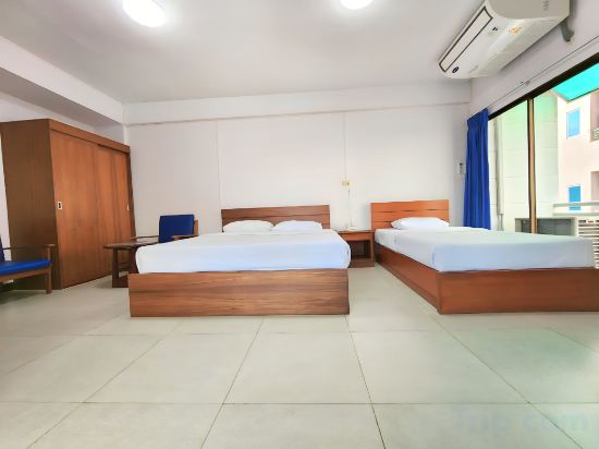 Siam Palace Hotel Room Type - Triple Room