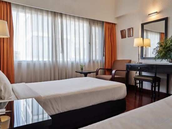 Le Charme Vientiane Hotel - Tap to explore photos