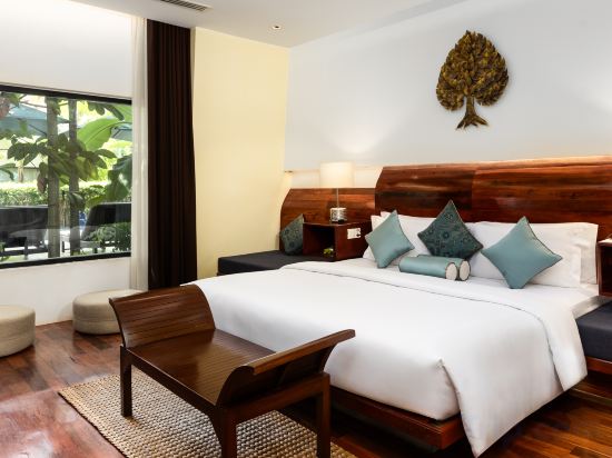Lynnaya Urban River Resort Room Type - Presidential Suite