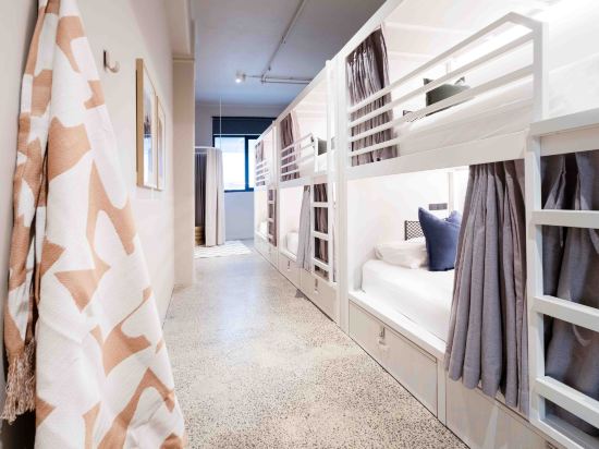 Little Drifter Melbourne Room Type - Private 6 Bed Ensuite Room
