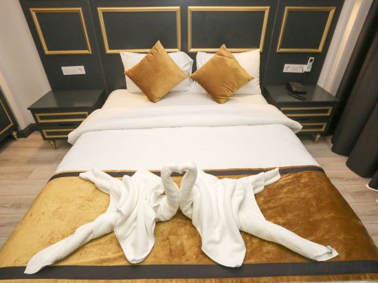 DNZ Taksim Feridiye Hotel Room Type - Superior Triple Room