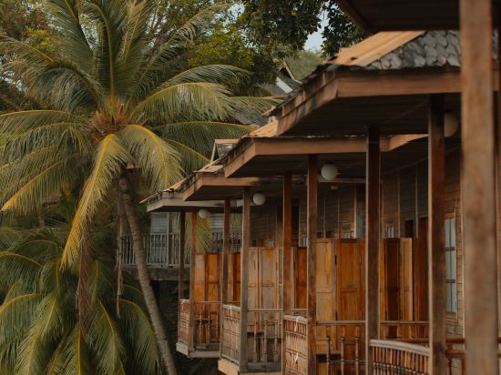 KTM Resort - Tap to explore photos