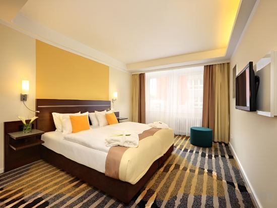 Hotel Duo & Wellness Room Type - Family Suite with Wellness Access