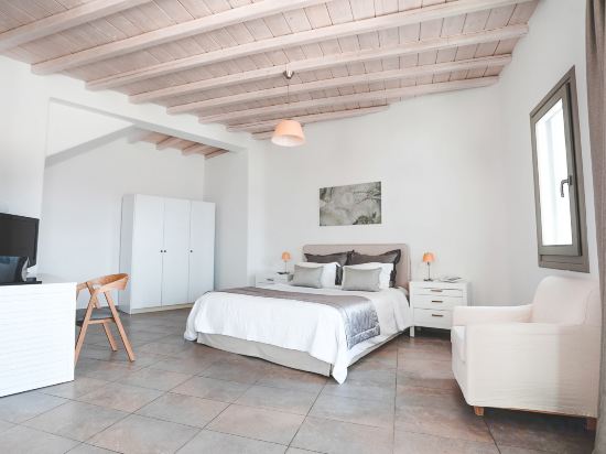 Deliades Mykonos Room Type - Cozy Suite with Private Pool Deliades Mykonos Room Type - Cozy Suite with Private Pool