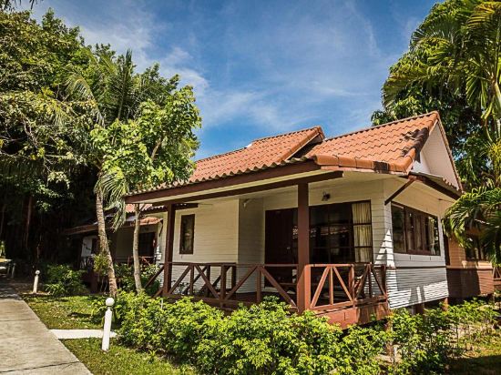 Coco Palm Beach Resort Room Type - Deluxe Bungalow