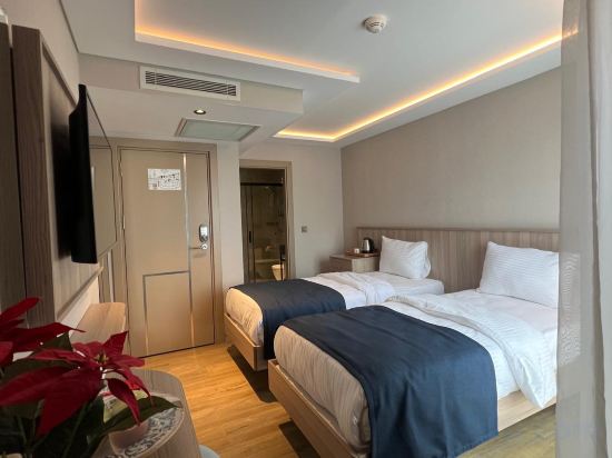 Woxx Hotel Room Type - Superior Twin Room With Balcony