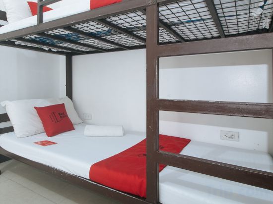 Rielena Plaza Hotel and Suites Room Type - Family Room - 6 People