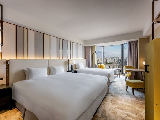 Asakusa View Hotel Room Type - Superior Deluxe King with Skytree Side with 1Extra Bed (3 adults)