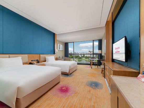 Ramada Foshan Nanhai Room Type - Deluxe Twin Room