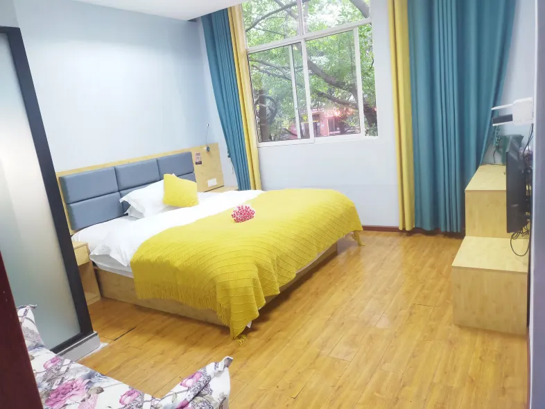 重慶馨喻飯店（涪陵澤勝廣場高筍塘店）