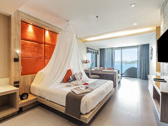 Cape Sienna Gourmet Hotel & Villas Room Type - Sea View Jacuzzi Romance Suite