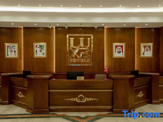 Luxe Grand Hotel