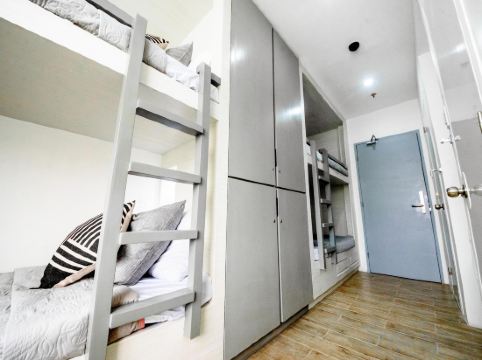 1075 Dormitel Room Type - Barkada Room With 4 Bunk Beds