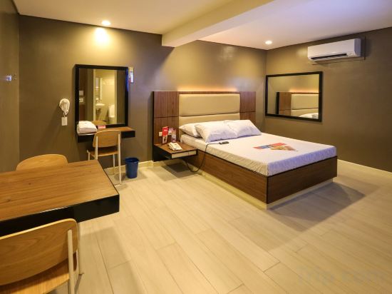 Hotel Sogo Buendia Room Type - Executive Room