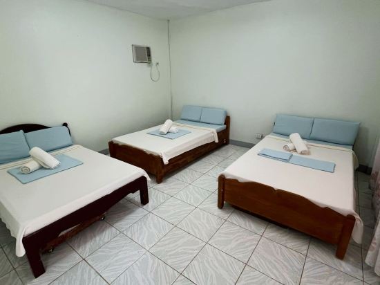 Hidden Valley Mountain and Wavepool Resort Room Type - Family Room