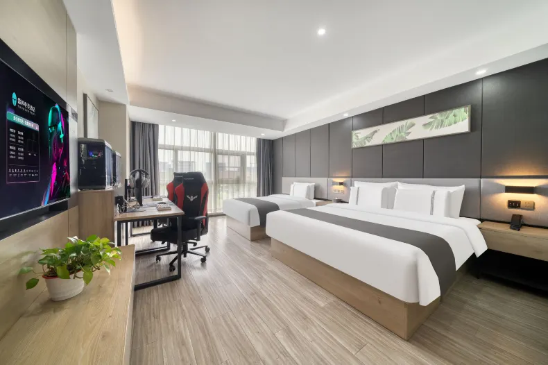 雷神電競飯店（杭州濱江寶龍偉業路地鐵站店）